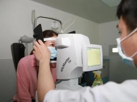 @龙岗青少年 如何预防近视，眼科专家有话说
