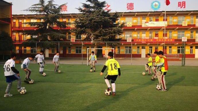 教育部等七部门：保障一线体育教师薪酬方面合理待遇