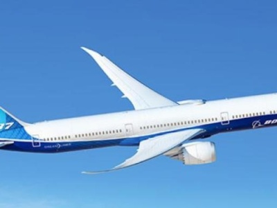 波音787梦想客机水平尾翼出现质量问题