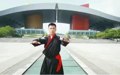 深圳非遗梅花拳追梦人冯盼盼呼吁青少年：远离网瘾 强健身心