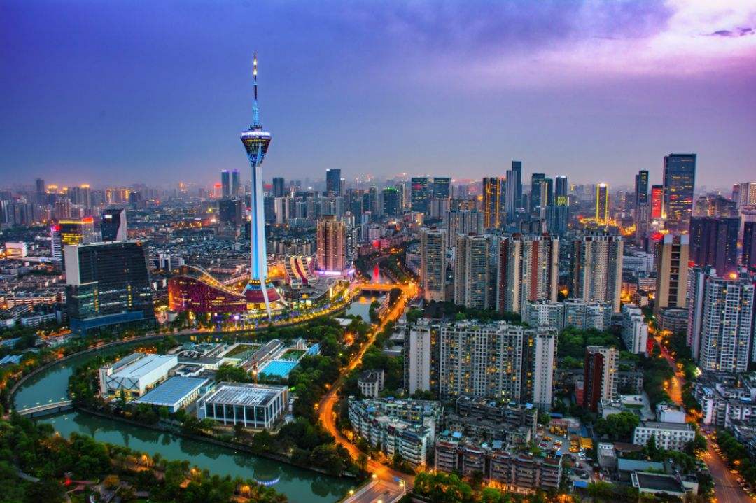 成都市政府投资基金暂行管理办法（修订）  