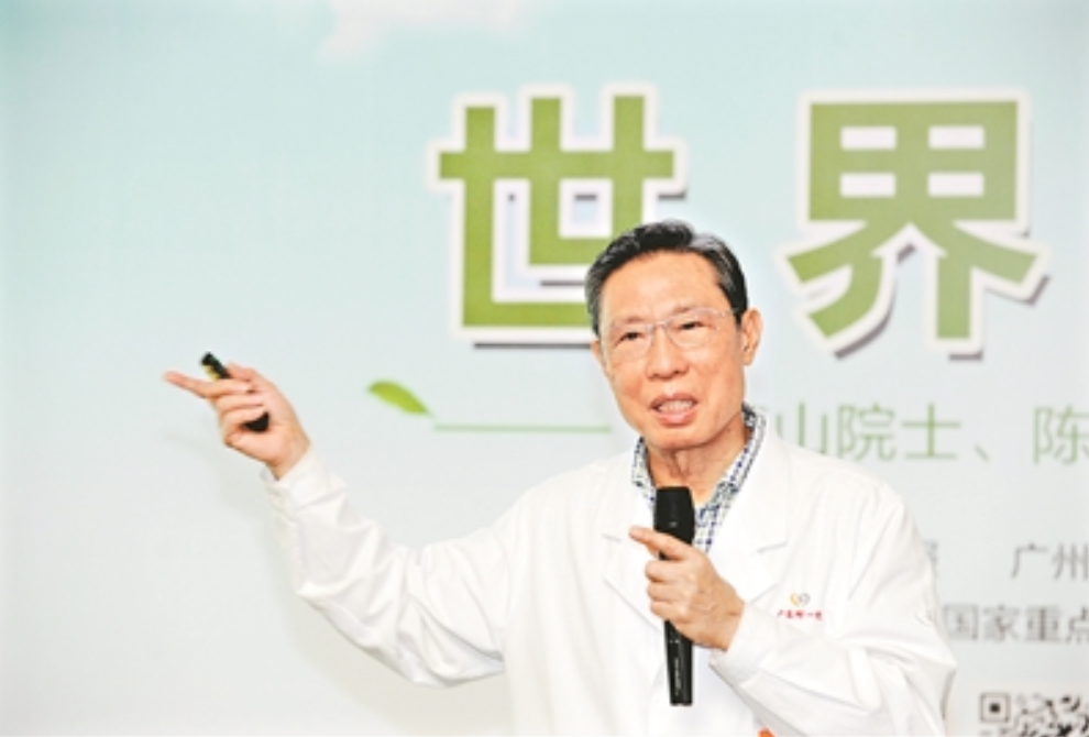他八上名医大讲堂，一腔热忱科普不辍
