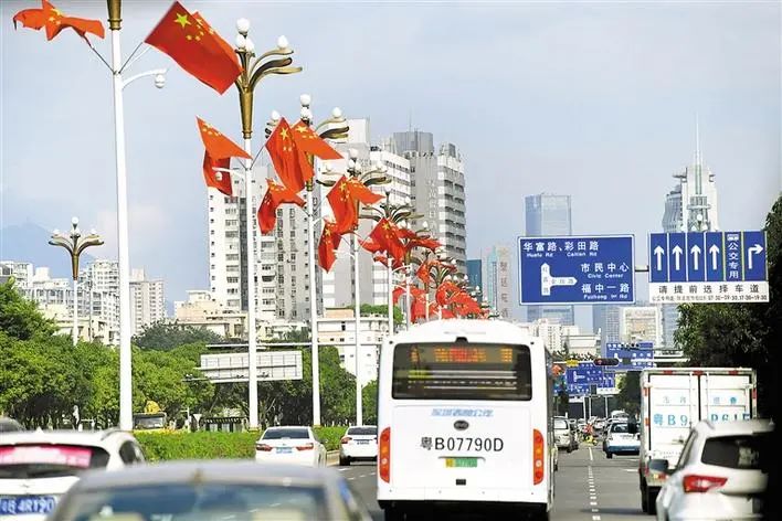 今年国庆，深圳那些让人感动难忘的时刻……