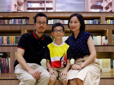 藏书逾万册！珠海市平沙镇一家庭获评省“优秀书香家庭”