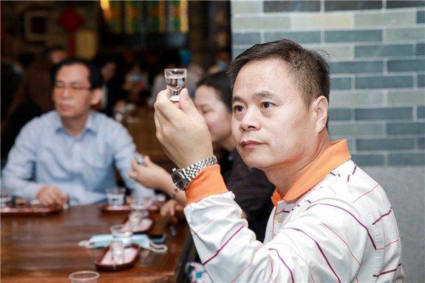 全国网媒打卡石湾酒厂集团，探秘百年酒庄的传承与创新