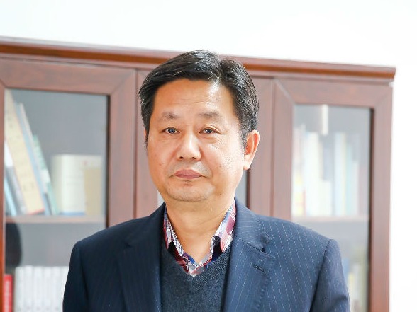 合肥一中校长封安保不再兼任合肥六中校长，李斌接棒