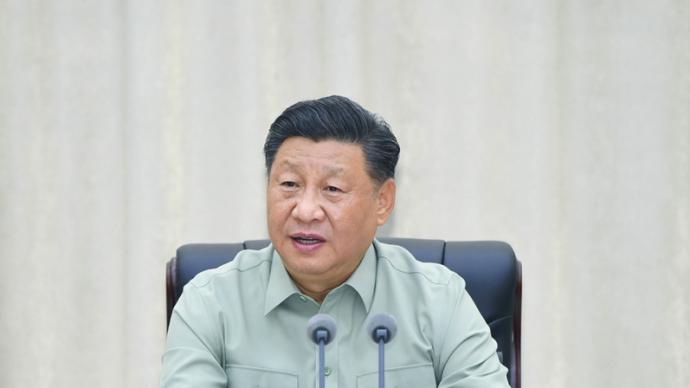 习近平：在新时代继承和弘扬伟大抗美援朝精神