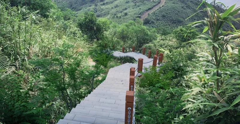 这条全新登山步道来了！直抵珠海最高峰峰顶！完工日期在……