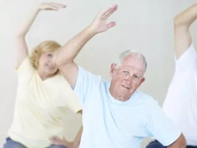 接着奏乐，接着舞！研究发现老年人跳舞可降5成跌倒风险