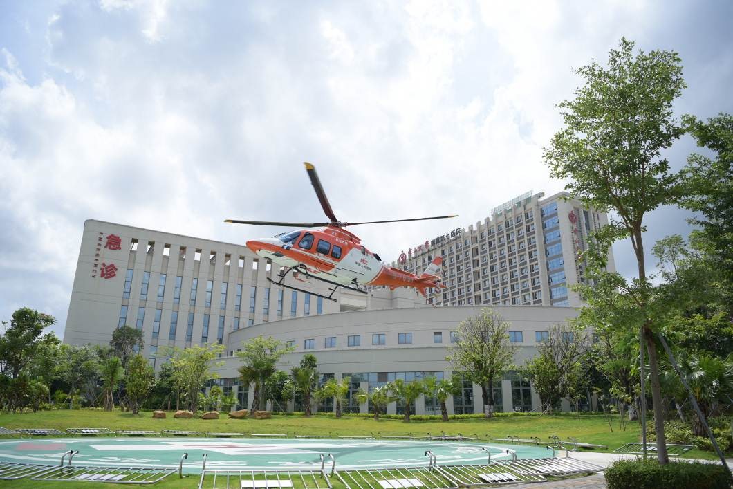 全国医疗救护专业首期培训班在深举办，培养“空中生命通道”人才