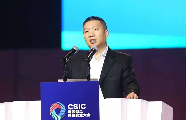 深信服何朝曦：抛开安全建设新基建，如同在沙子上盖高楼