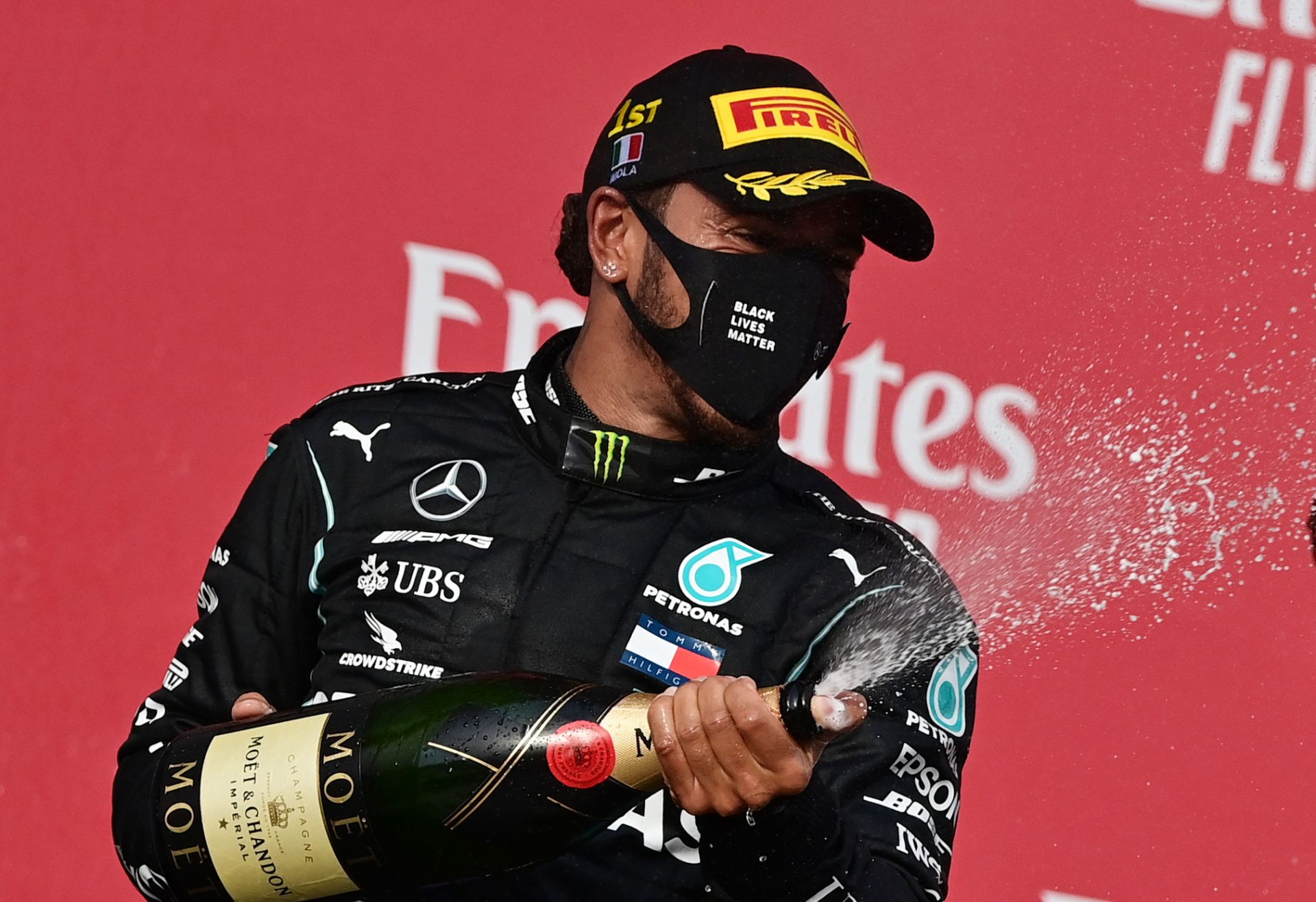 F1艾米利亚-罗马涅大奖赛汉密尔顿夺冠