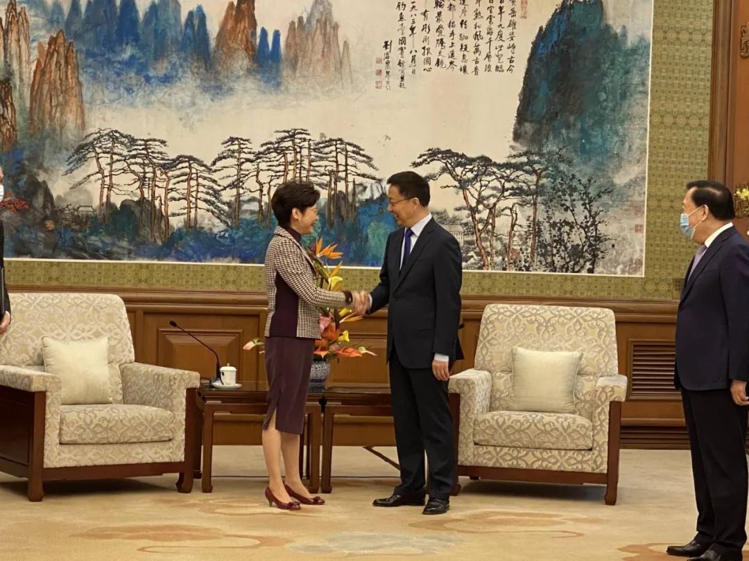 韩正会见林郑月娥，表示全力支持香港融入国家发展！