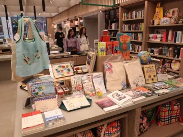 深圳读书月特色书店巡礼2 | 本来书店：打造一体化阅读生态圈