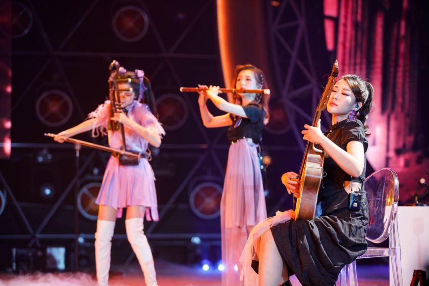 四位青春美少女“小宇宙”爆发，用音乐剧打开国乐新世界