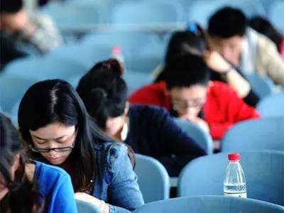 广东计划选调2021年度应届优秀大学毕业生1829名到广东省各级机关工作
