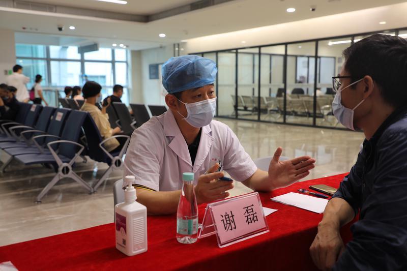 “一号难求”的专家，一次集齐23位！本周南山这场大型义诊别错过