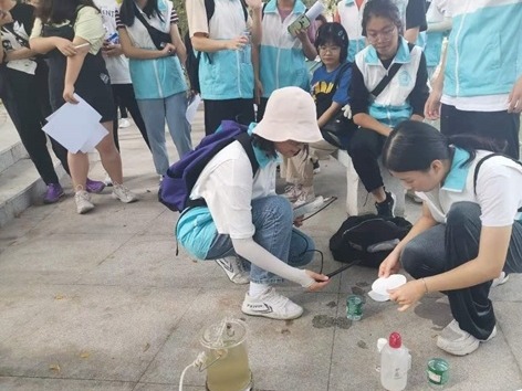 联动大学生，佛山水义工开展小微水体巡查检测