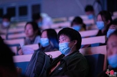 “最美基层高校毕业生”先进事迹报告会在粤举行