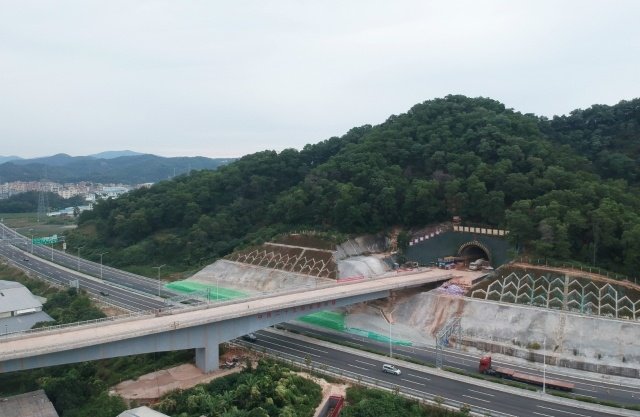 珠三角城际铁路广佛东环线全线首个隧道贯通