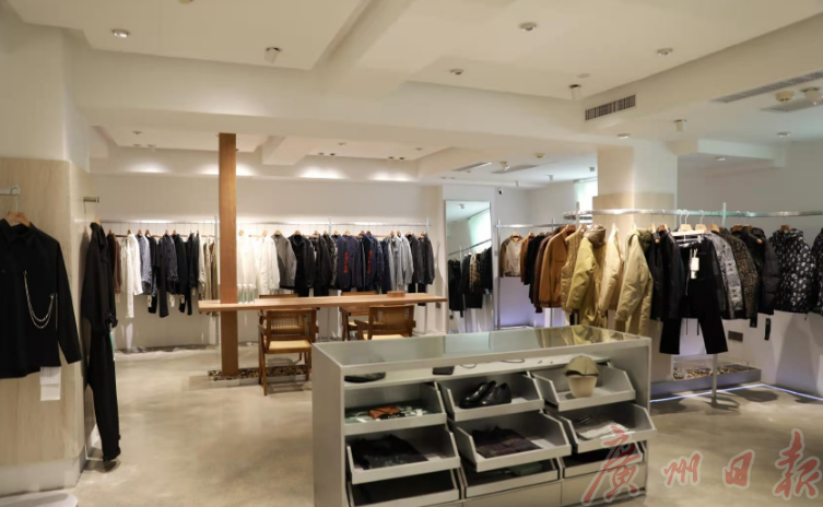 转型升级！广州火车站服装批发市场变身潮流社区