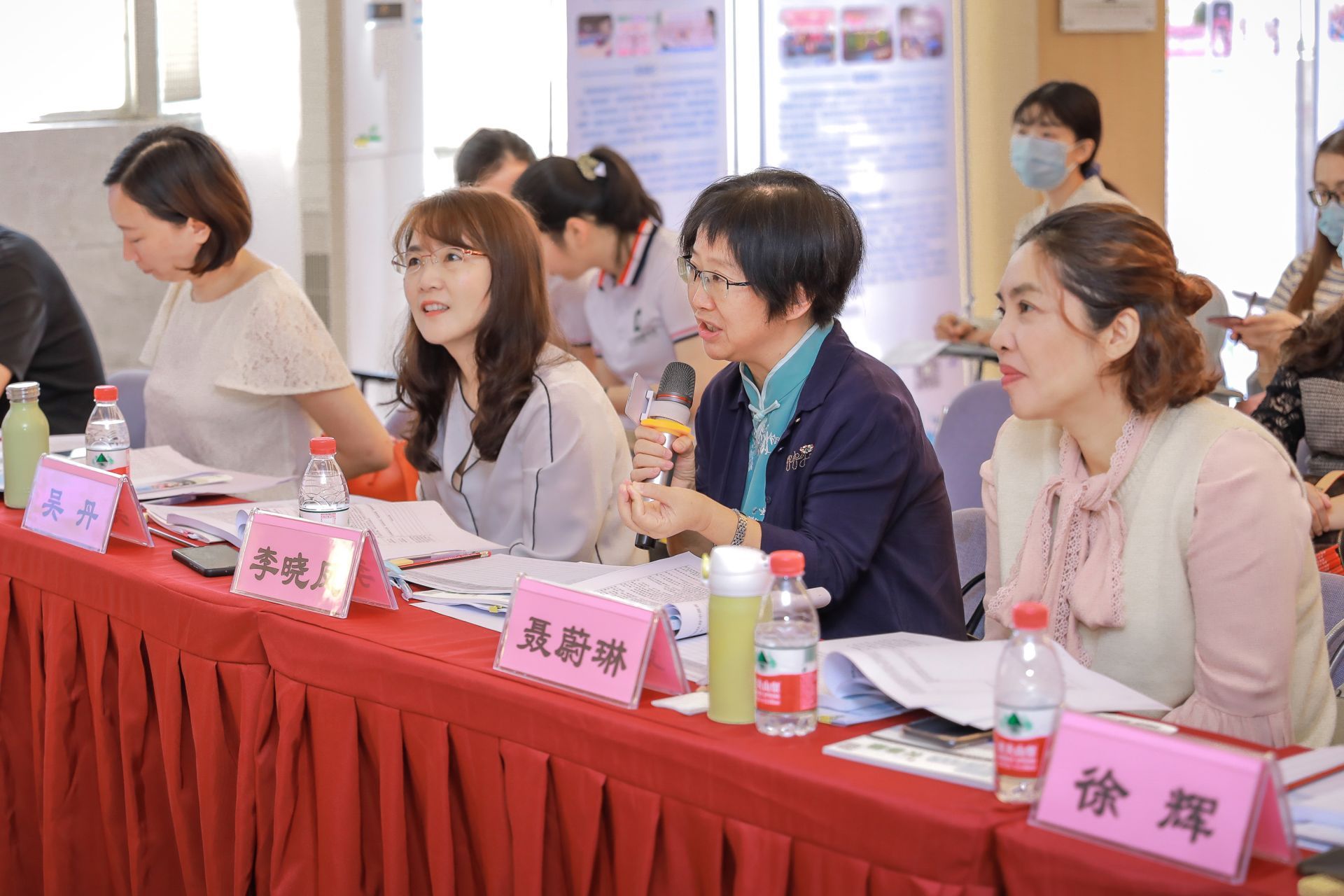 27家社会组织现场路演角逐“2019年度罗湖区优秀社会组织”，15家候选组织脱颖而出
