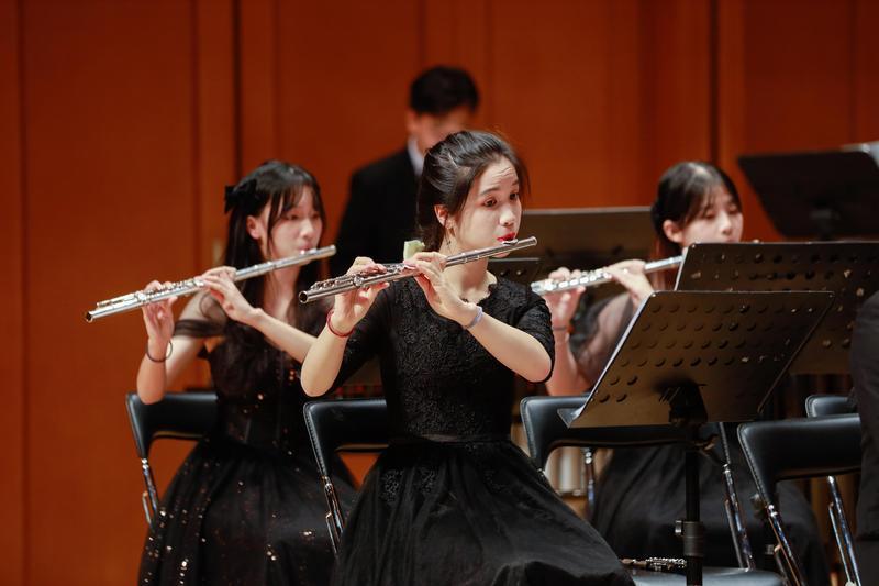 动听！龙华中学爱乐交响管乐团专场音乐会再度奏响深圳大剧院