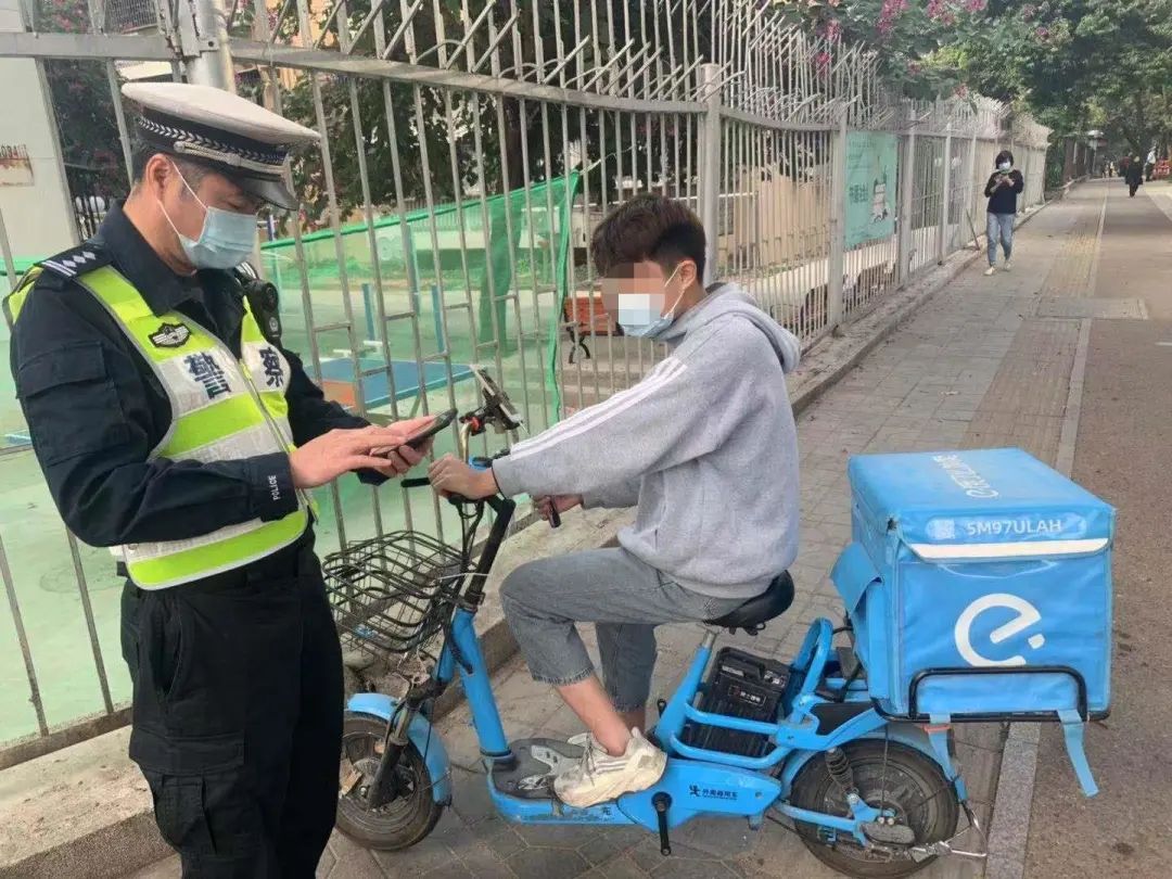 深圳交警严查民生行业电单车违法 触犯三条行业管理底线严厉处罚