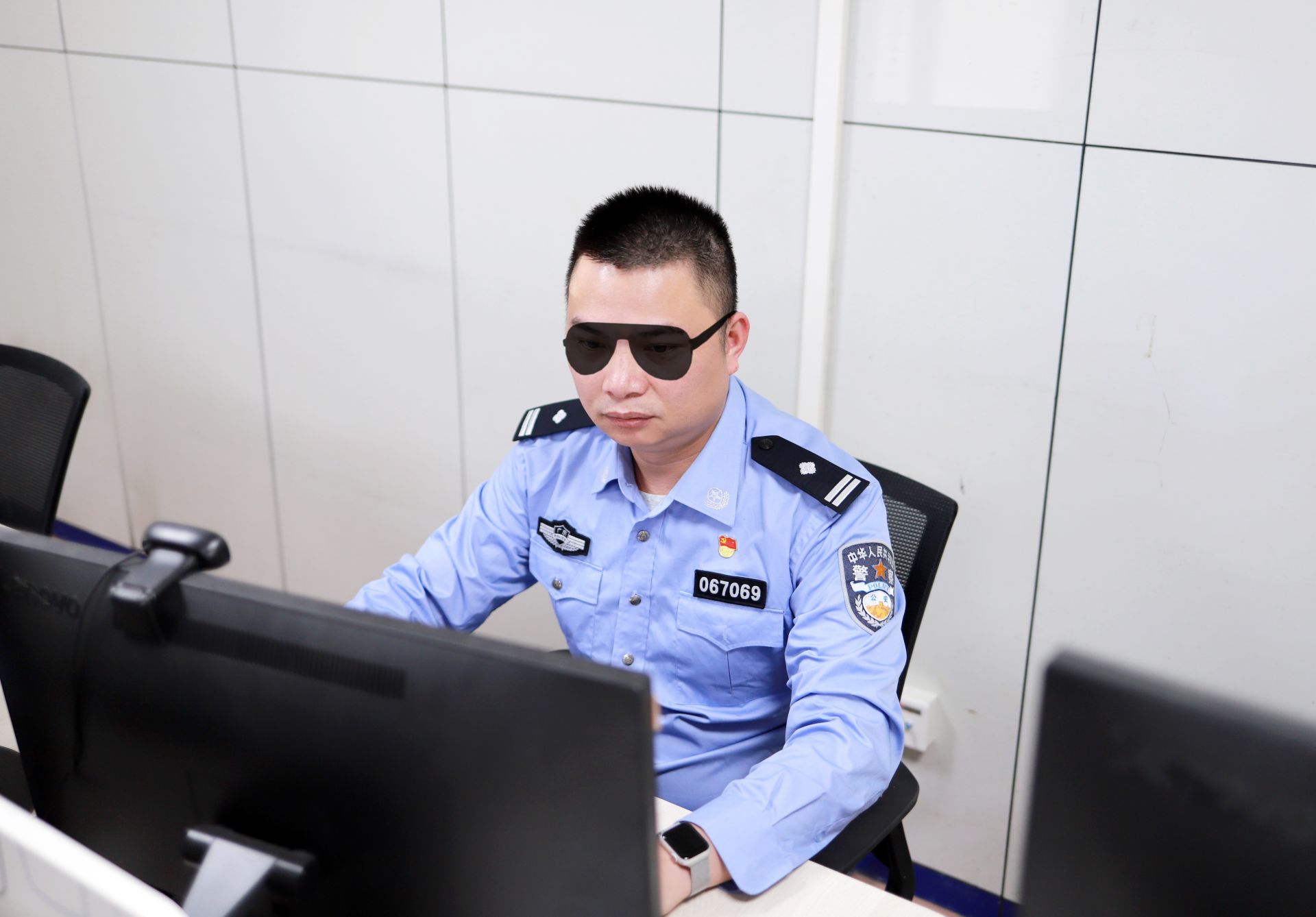 每日警星 | 黎旭：不折不挠打击碰瓷黑恶势力