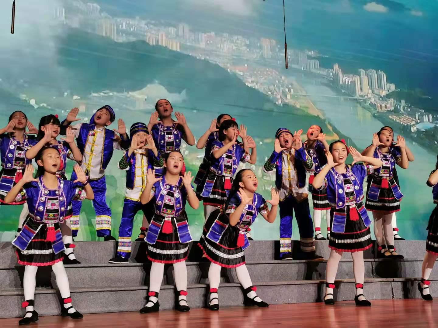 500余名少年儿童唱响特区，第二届民族童声合唱节落幕