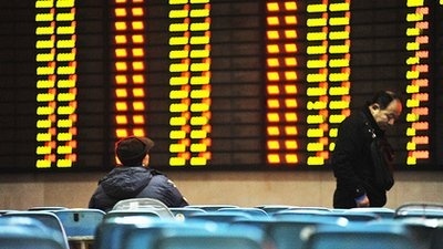 沪深交易所将设立风险警示板：单日累计买入不得超过50万股