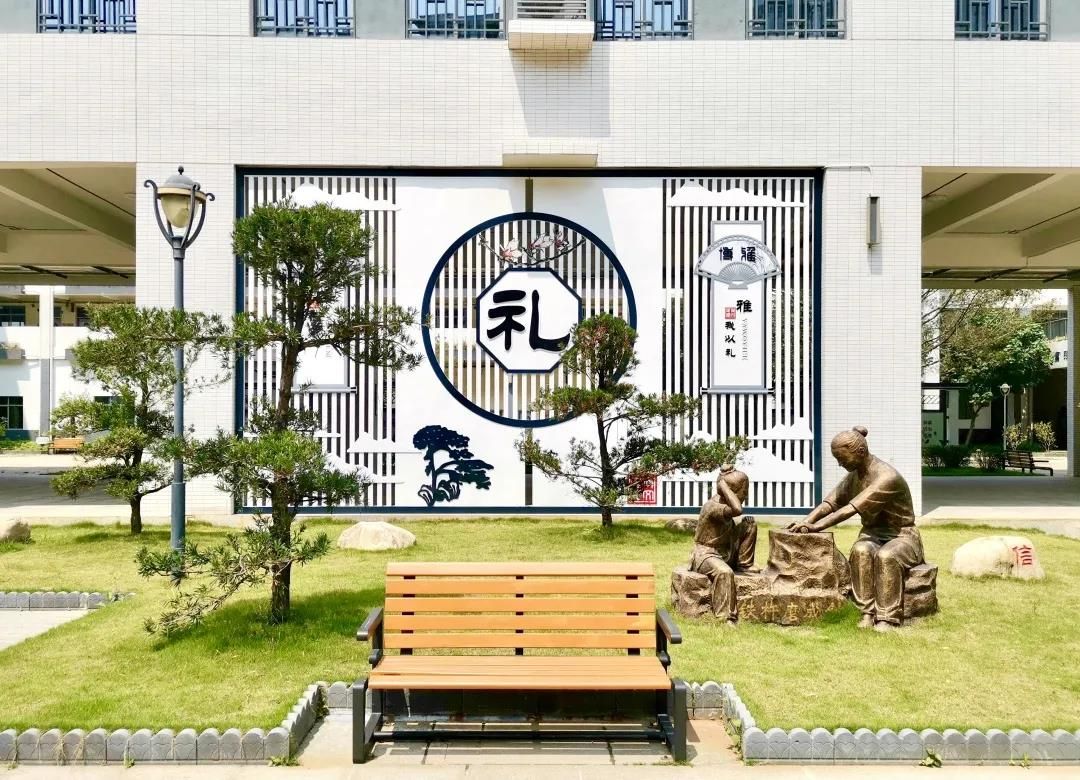 遇见“追光少年” | 润物耕心，博雅育才