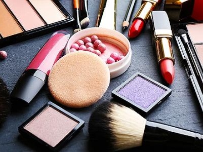  国家药监局发布通告停止销售31批次假冒化妆品 都有哪些？