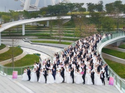 超浪漫！宝安区举办首届职工集体婚礼 百对新人在新桥喜结连理