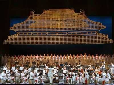 民乐史诗《紫禁城》上海首演，90后为600岁紫禁城献礼