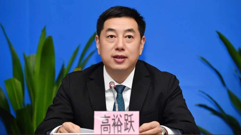 途经这些商圈的地铁和部分公交，延迟半小时收车！