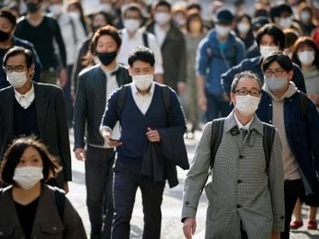 日本累计新冠确诊病例超20万 医疗界发布紧急事态宣言