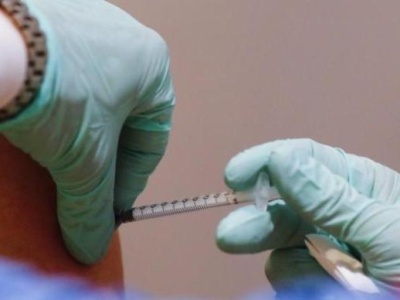 新冠疫苗冷链储存疑似违规，德国多所城市暂缓接种