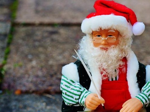 比利时一“圣诞老人”确诊新冠，可能导致75人感染1人死亡