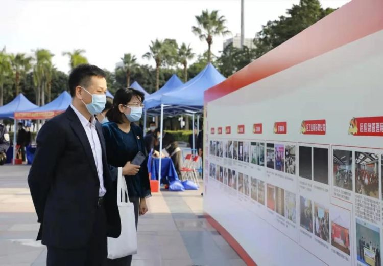 把宪法装进耳朵，深圳龙华“宪法宣传周”创新学法新模式