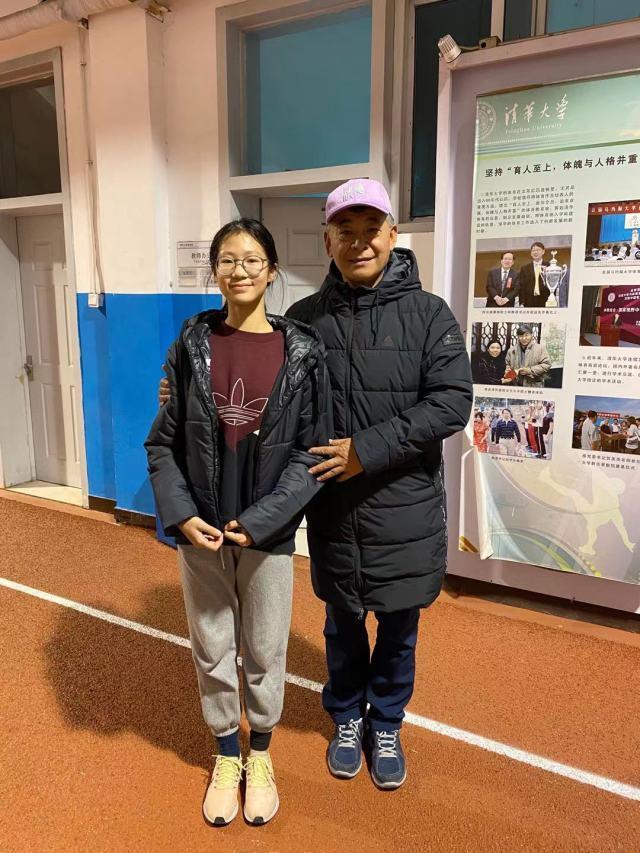 杭州一初三女生跑出国家一级运动员水平，已被清华附中录取