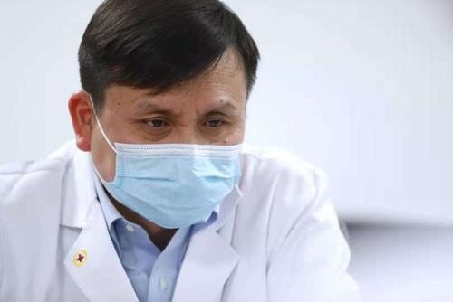 张文宏：全球年底大概率还不能有效控制疫情，疫苗是必然选择