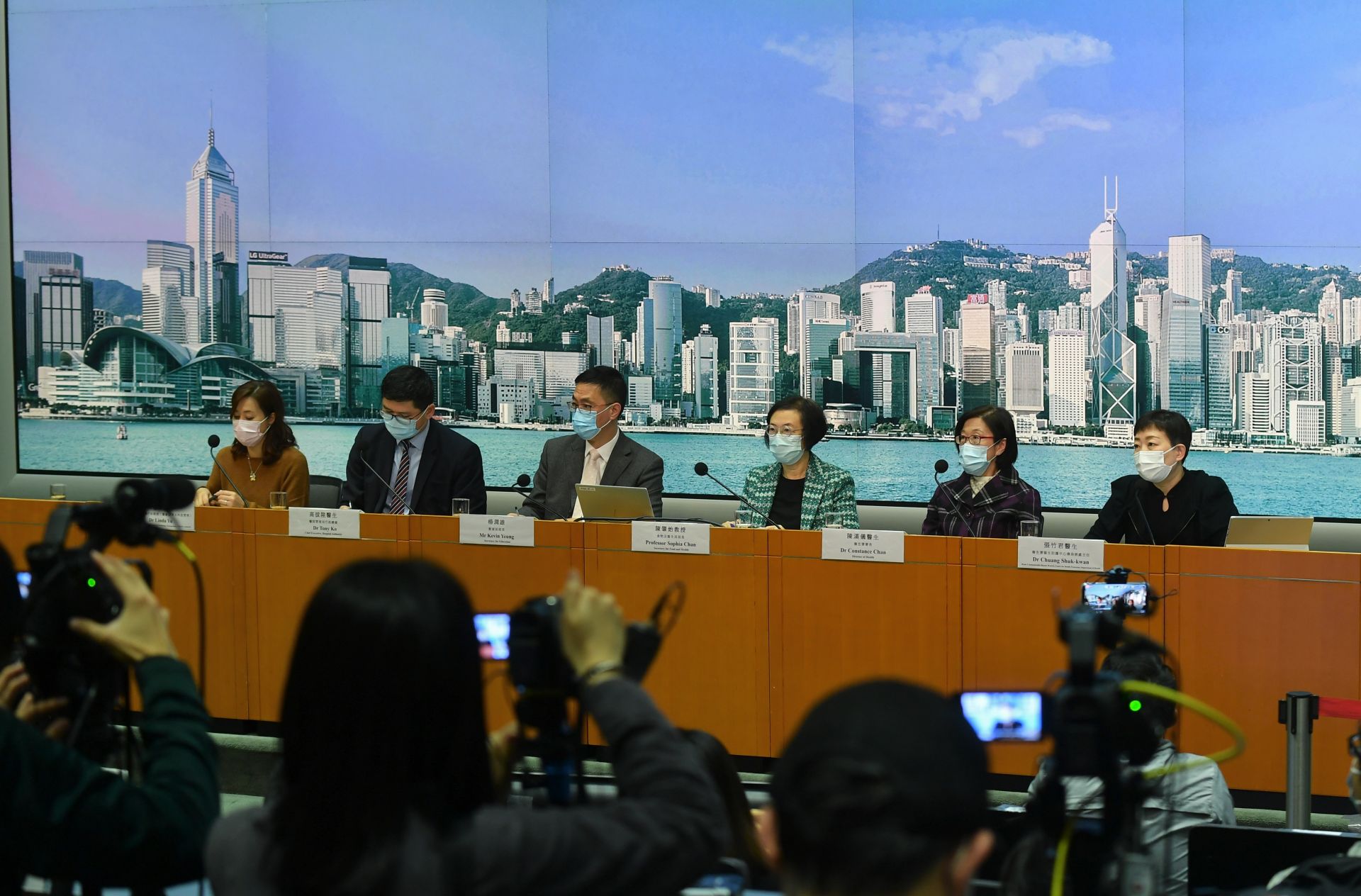 香港幼儿园中小学继续暂停在校授课，原定期限1月10日延长至农历新年假期