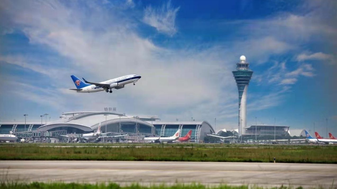 2020年白云机场共计运输旅客达4378万人次