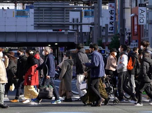 日本东京都新增新冠确诊病例2392例，已连续两天超两千例