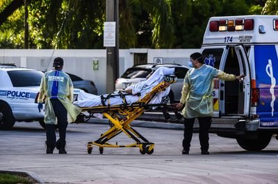 美国新冠肺炎死亡病例超40万 中方：愿继续提供力所能及的支持和帮助