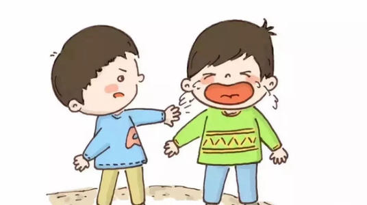 “熊孩子”嬉戏引冲突，依法调解续友情