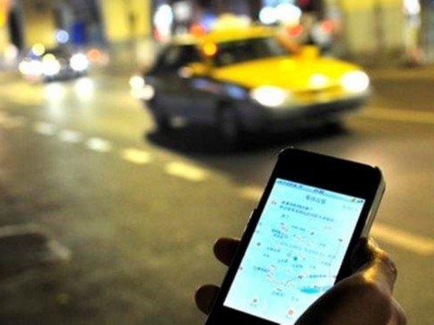 北京：11日起乘坐出租车或网约车应使用健康宝扫码登记