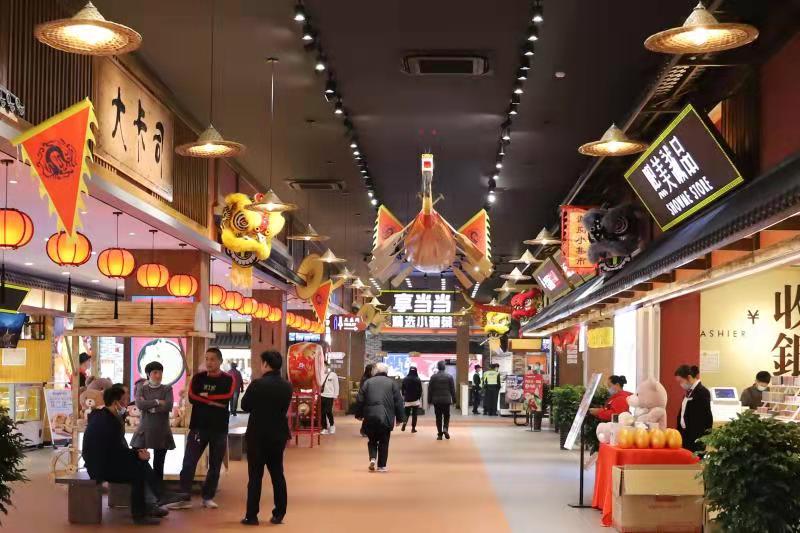 龙舟醒狮这里通通都有！全省首个双主题谢岗服务区全新亮相