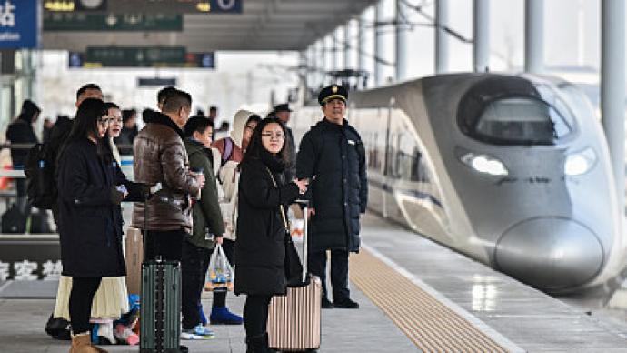 铁路元旦运输收官：发送旅客3472.6万人次